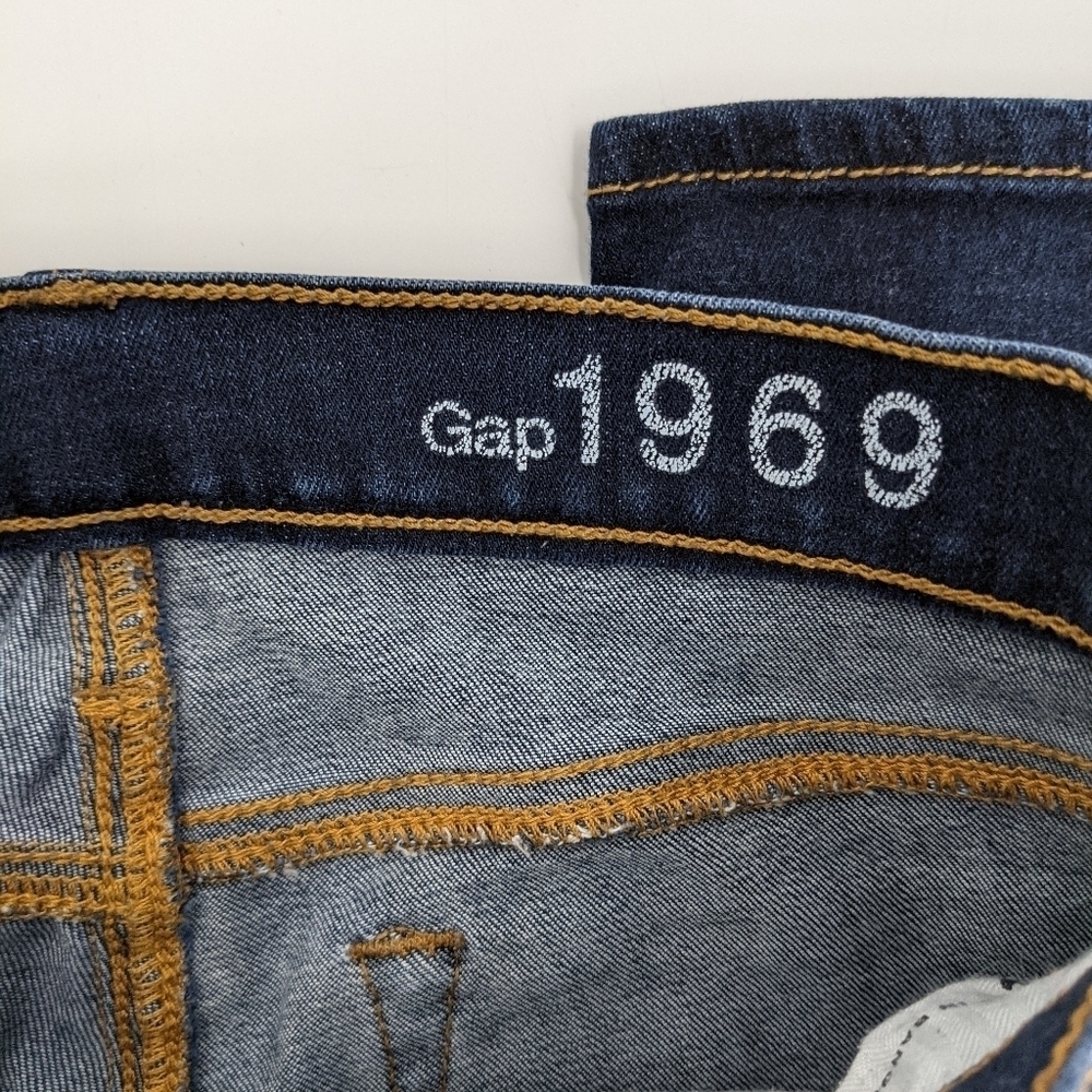 GAP Legging Jeans - Picture 2 of 6